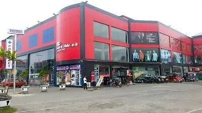 Hidayath Shopping Complex in Thani Polgaha Junction, Galle